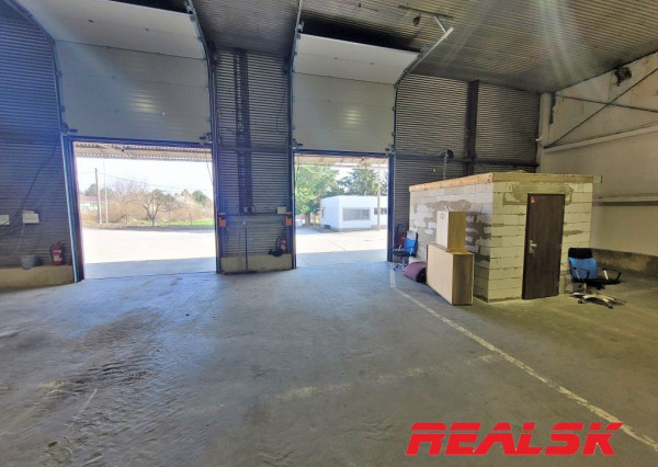 Sklad s kanceláriami v Nitre na prenájom