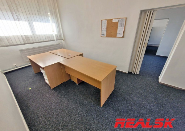 Sklad s kanceláriami v Nitre na prenájom