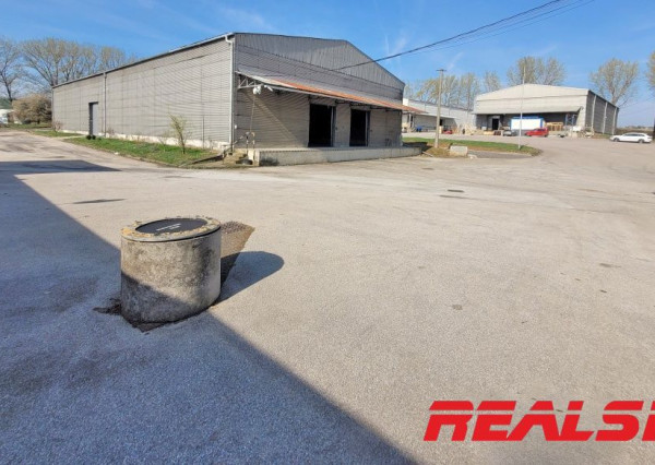 Sklad s kanceláriami v Nitre na prenájom