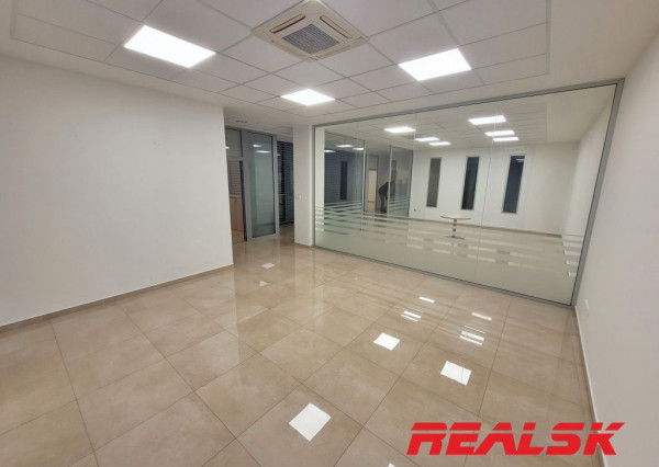 Nadštandardné kancelárske priestory v centre Nitry na prenájom