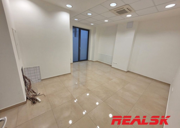 Nadštandardné kancelárske priestory v centre Nitry na prenájom