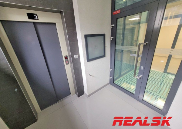 Nadštandardné kancelárske priestory v centre Nitry na prenájom