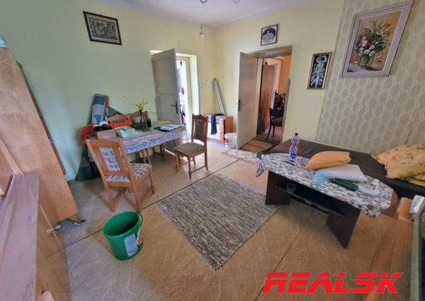 Rodinný dom s pozemkom v Nitre - Kynek, na predaj