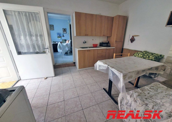 Rodinný dom s pozemkom v Nitre - Kynek, na predaj