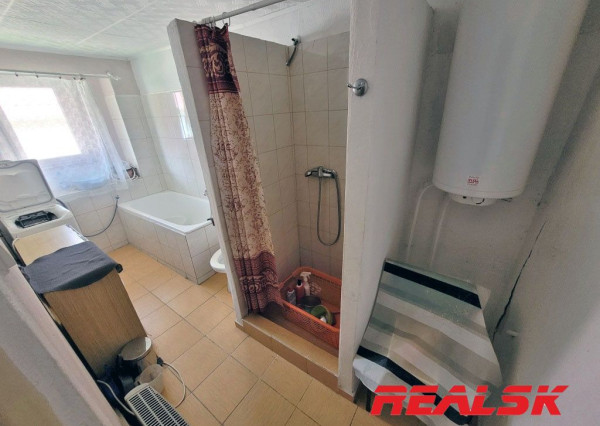 Rodinný dom s pozemkom v Nitre - Kynek, na predaj