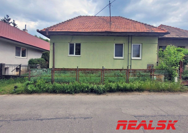 Rodinný dom s pozemkom v Nitre - Kynek, na predaj
