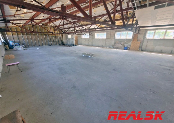 Administratívne a prevádzkové priestory v Nitre na prenájom