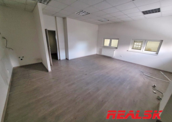 Sklad s administratívou v Nitre na predaj
