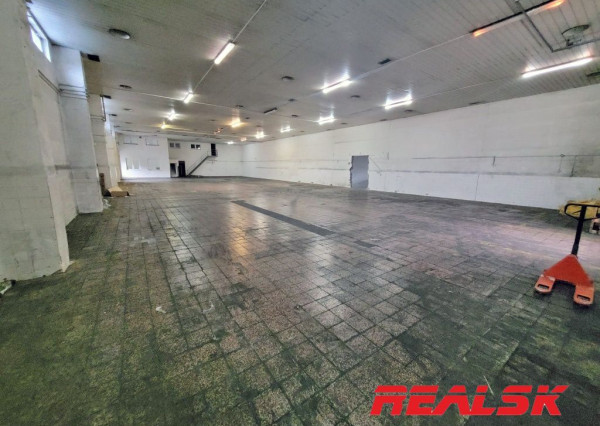 Sklad s administratívou v Nitre na predaj