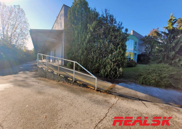 Sklad s administratívou v Nitre na predaj