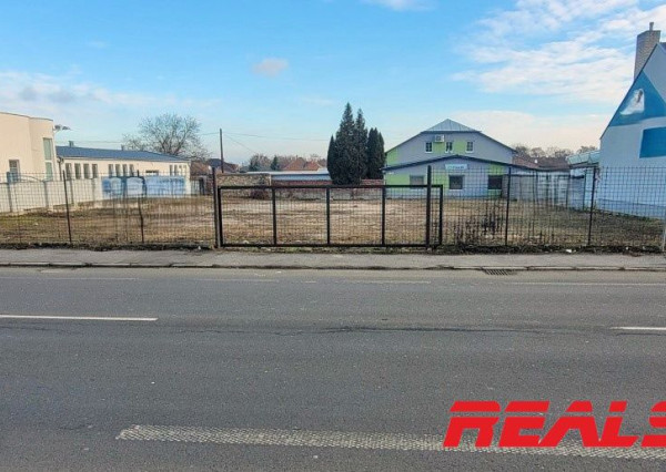 Pozemok pre komerčné účely v Nitre na prenájom