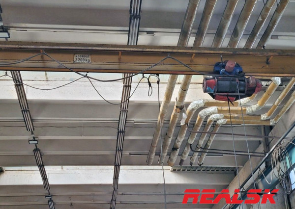 Výrobná hala s mostovými žeriavmi v Nitre na prenájom