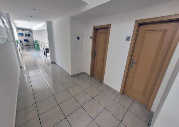 Administratívna budova v centre Nitry na prenájom