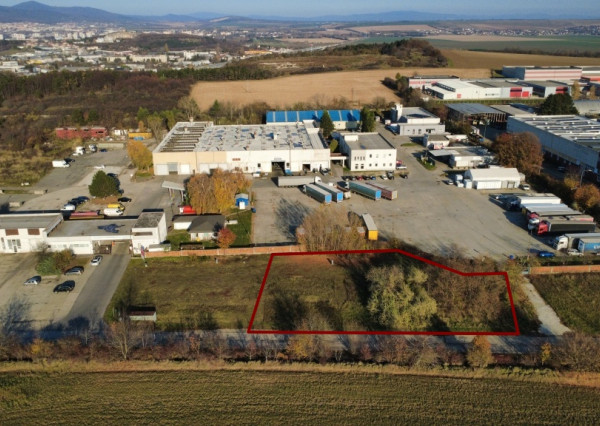 Komerčný pozemok v Nitre na predaj