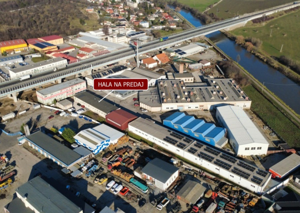 Hala s lakovňou v Nitre na predaj