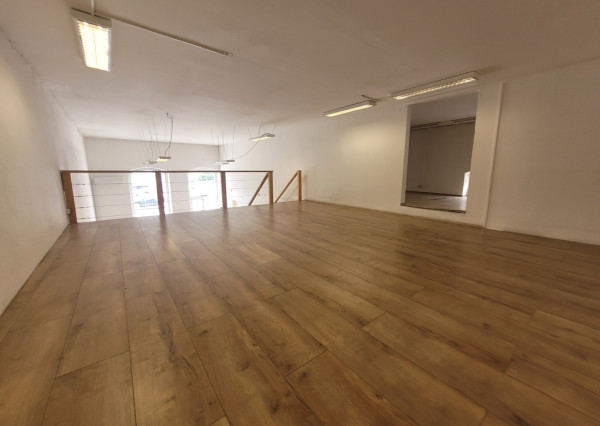 Prevádzkové priestory v centre Nitry s parkovaním - prenájom