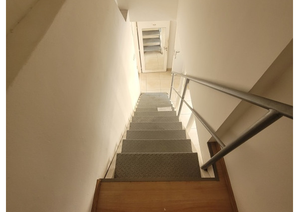 Prevádzkové priestory v centre Nitry s parkovaním - prenájom