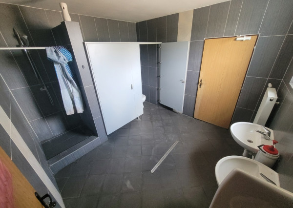 Prenájom výrobnej haly s administratívou – Lehota