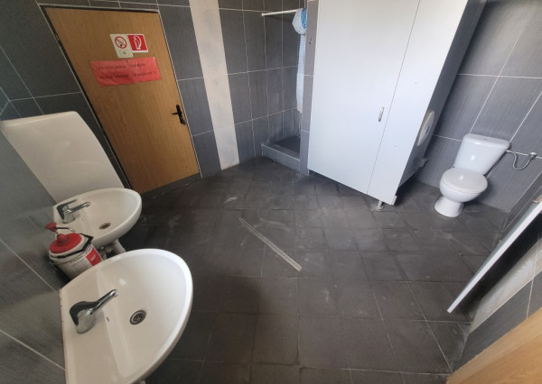 Prenájom výrobnej haly s administratívou – Lehota