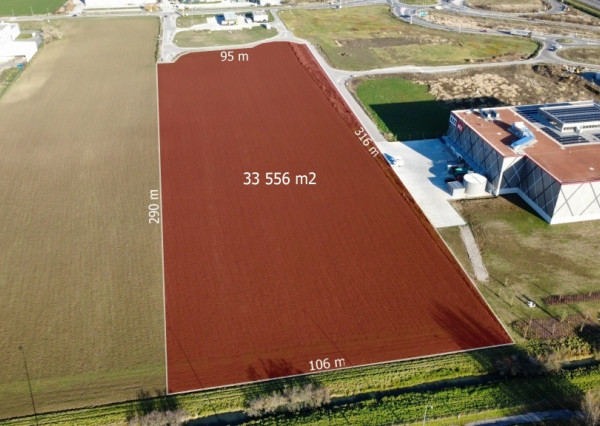 Pozemky s plochou od 2000 m² až do 33 000 m² v Priemyselnom parku v Nitre na predaj
