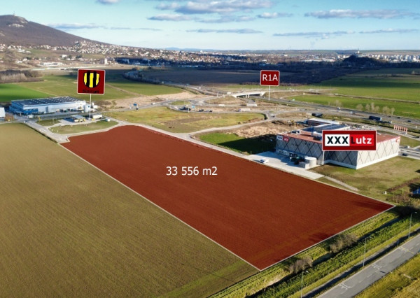 Pozemky s plochou od 2000 m² až do 33 000 m² v Priemyselnom parku v Nitre na predaj