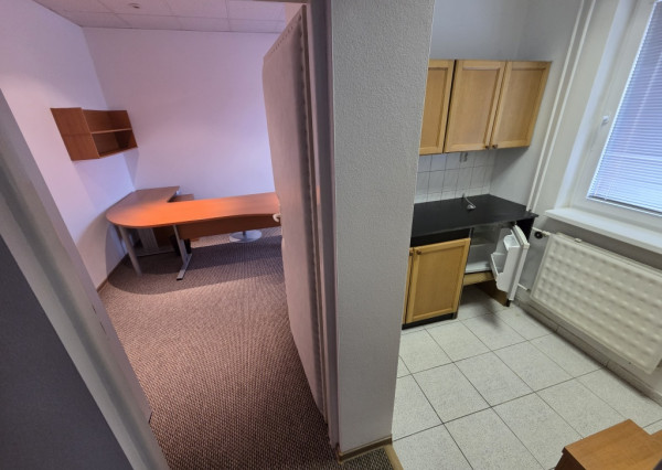 Kancelárske priestory na prízemí v Nitre na prenájom