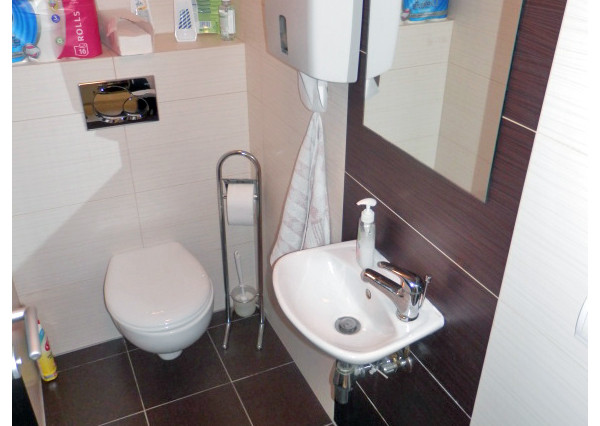 Kancelárie s garážovým parkovaním v centre Nitry na prenájom