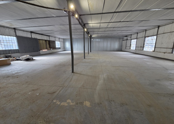 Prenájom skladových priestorov – centrum Nitry, Mostná ulica