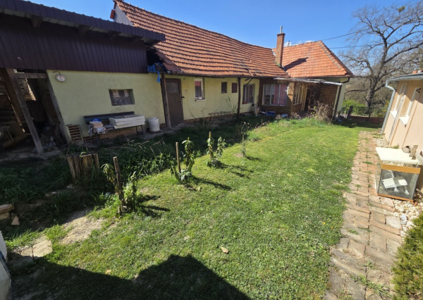 Rodinný dom s pozemkom v Nitre - Kynek, na predaj