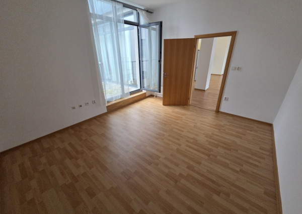Reprezentatívne kancelárske priestory s terasou v centre Nitry na prenájom