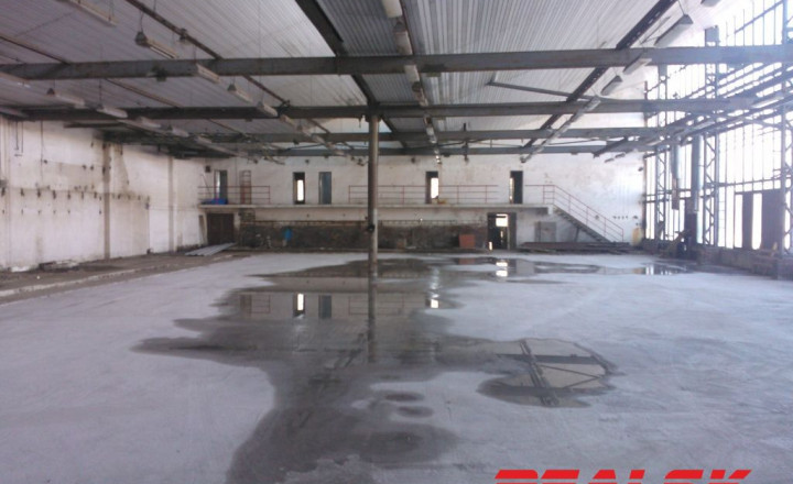 Hala 1000m2 pre výrobu alebo sklad - fotografia 1