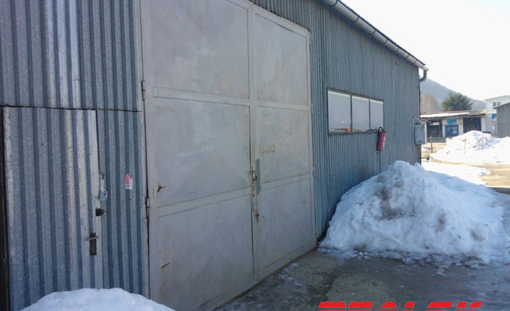 Hala 220m2 pre výrobu alebo sklad - fotografia 2