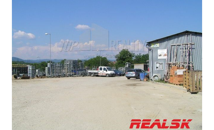 Hala 220m2 pre výrobu alebo sklad - fotografia 6