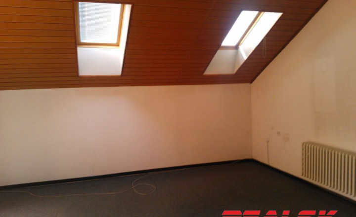 Kancelárie 38m2 v centre mesta Detva - fotografia 3