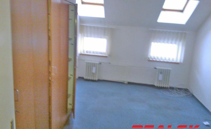 Kancelárie 66m2 v centre mesta Banská Bystrica - fotografia 4