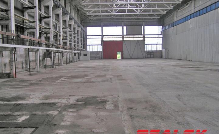 Na prenájom 3000m2 skladovacie priestory Vlkanová - fotografia 5