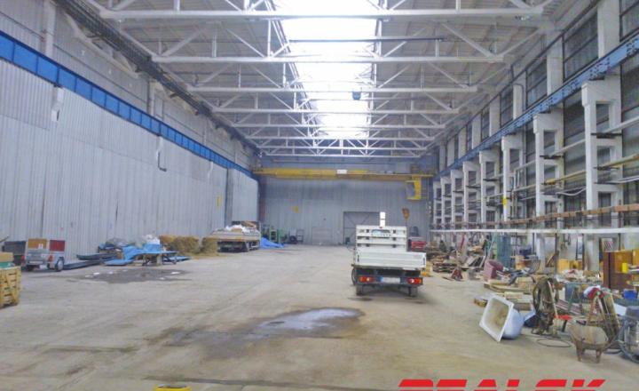 Na prenájom 3000m2 skladovacie priestory Vlkanová - fotografia 10