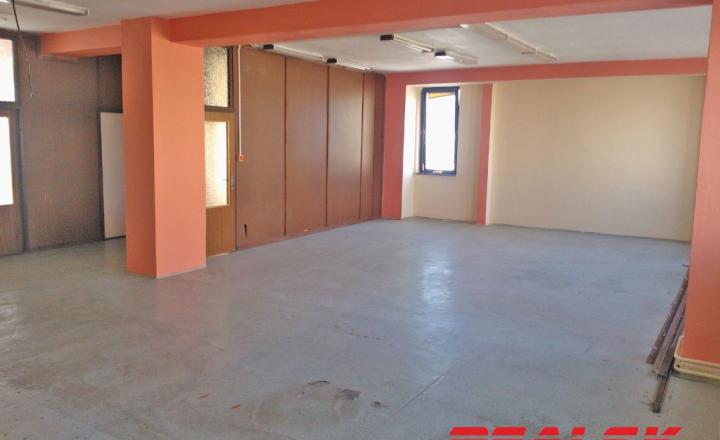 Priestory 130m2 vhodné na fitness, kancelárie Zvolen - fotografia 1
