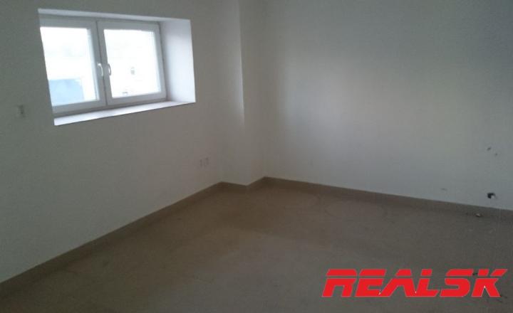 Hala 460m2 pre výrobu  alebo sklad - fotografia 10