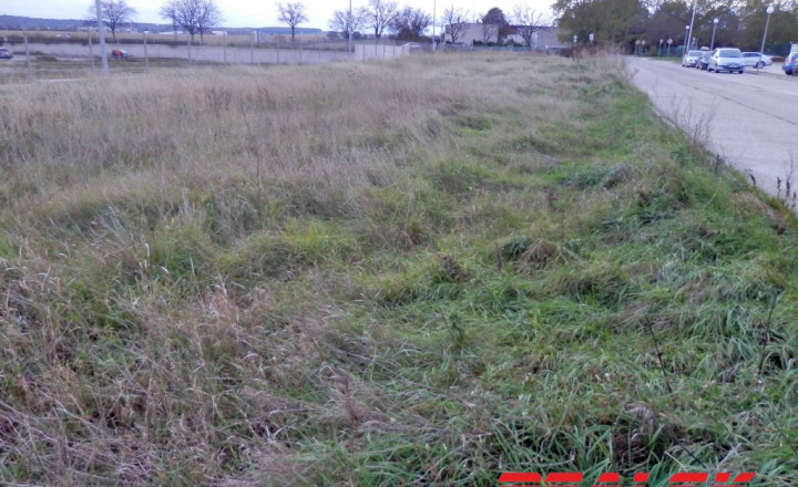 Pozemok na priemyselné účely v Nitre na predaj - fotografia 5