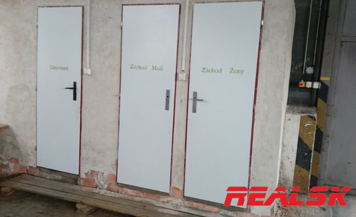 Hala 420m2 pre výrobu  alebo sklad - fotografia 14