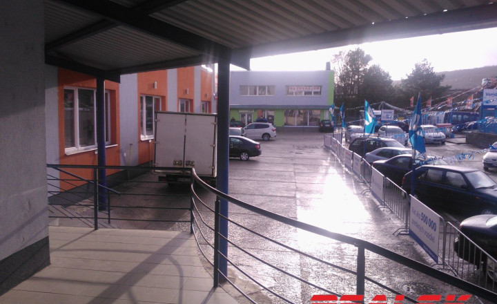 Priestory 1000m2 na výrobu alebo obchod - fotografia 5
