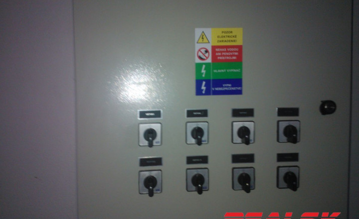 Priestory 1000m2 na výrobu alebo obchod - fotografia 6