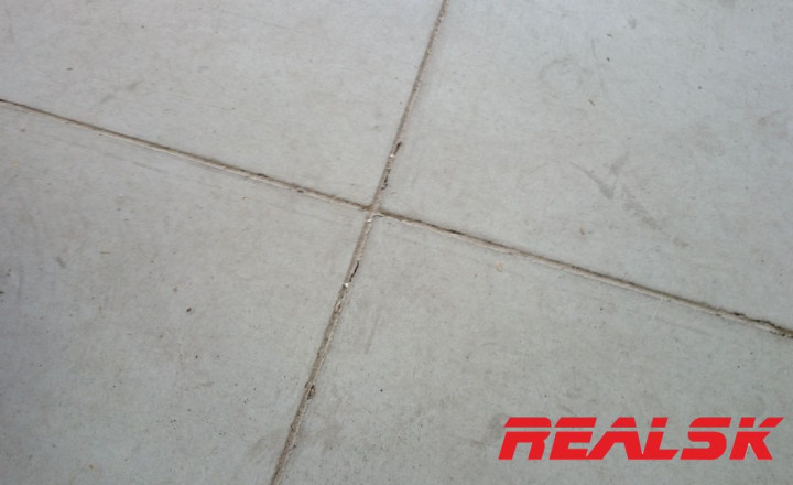 Priestor 318m2 možné aj rozdeliť na 150m2+168m2 na prenájom - fotografia 16