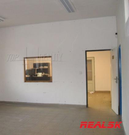 Objekt 740m2 na prenájom - fotografia 8