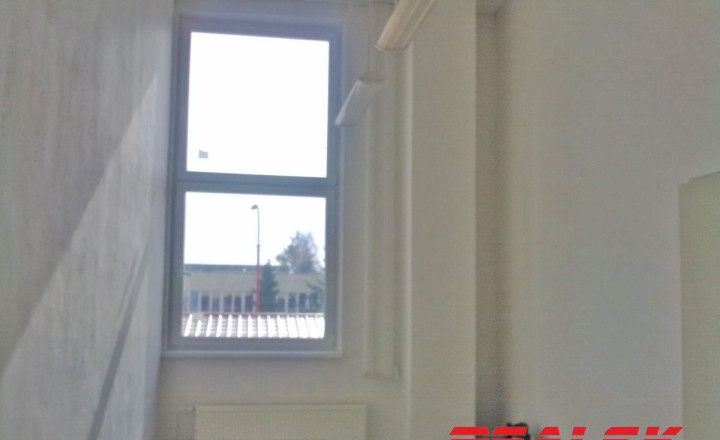 Poschodie 900m2  Zvolenská cesta - fotografia 14
