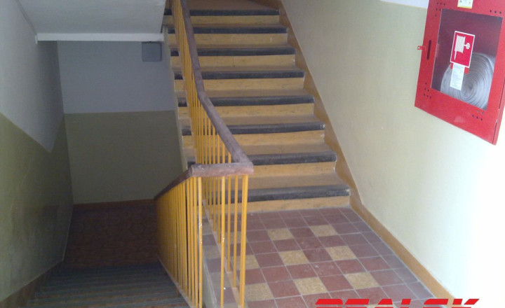 Poschodie 900m2  Zvolenská cesta - fotografia 17
