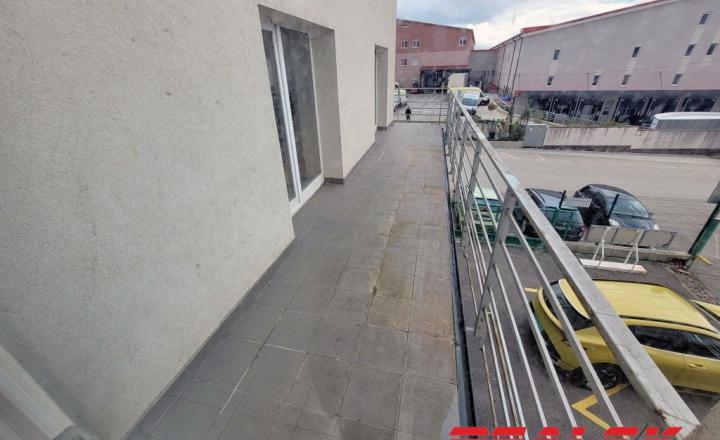 Priestory pre sklad a ľahkú výrobu v Nitre na prenájom (343 - 815 m2) - fotografia 11