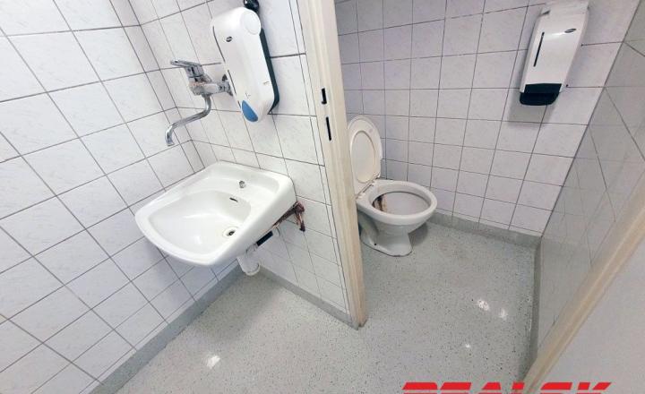 Priestory pre sklad a ľahkú výrobu v Nitre na prenájom (343 - 815 m2) - fotografia 15