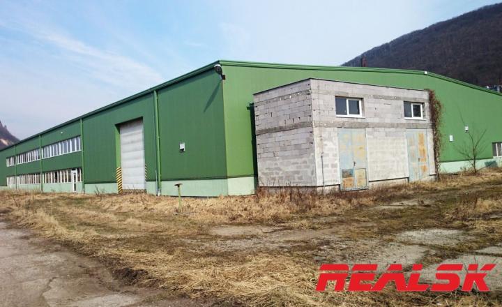 Hala 1700m2 na veľkom pozemku 7775m2 na prenájom - fotografia 1